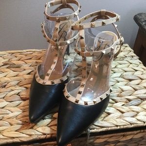 J. Renee OlyviaToo Studded Pump Sz 11